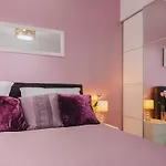 For Special Getaway Nea With Free Parking Апартаменты *